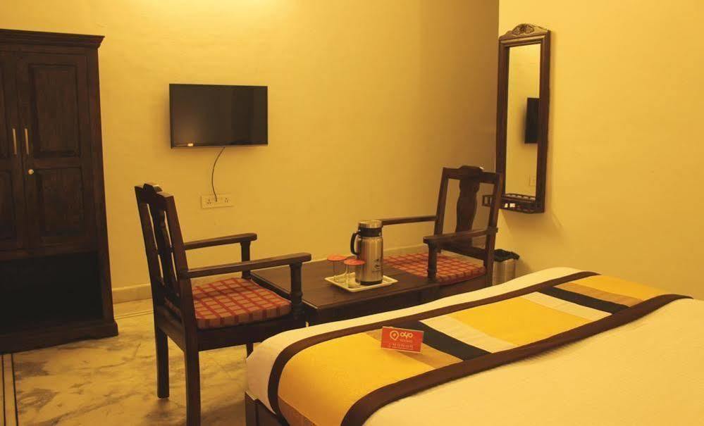 Oyo 1159 Hotel Chandra Prakash Udaipur Exterior foto